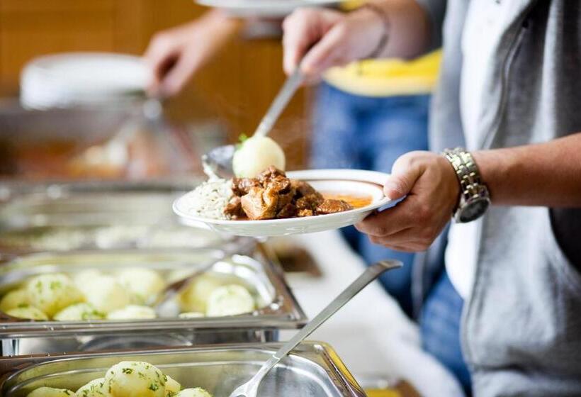 Резиденция Kloster Esthal