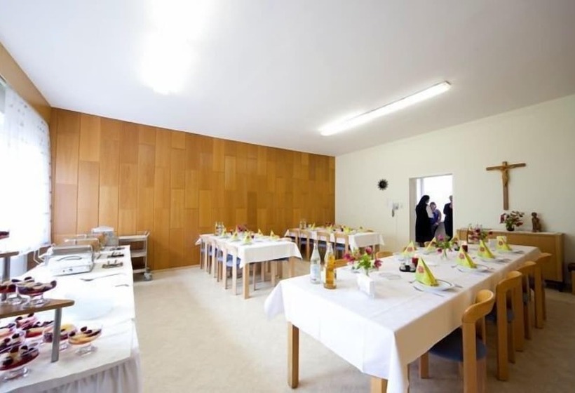 Резиденция Kloster Esthal