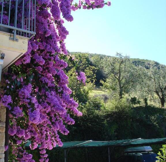 Резиденция Taki Village