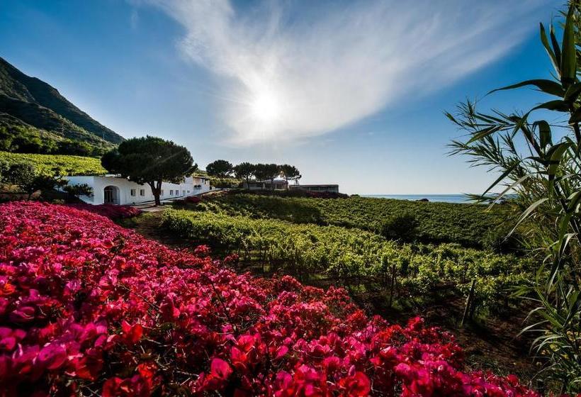 Курорт Capofaro Locanda & Malvasia