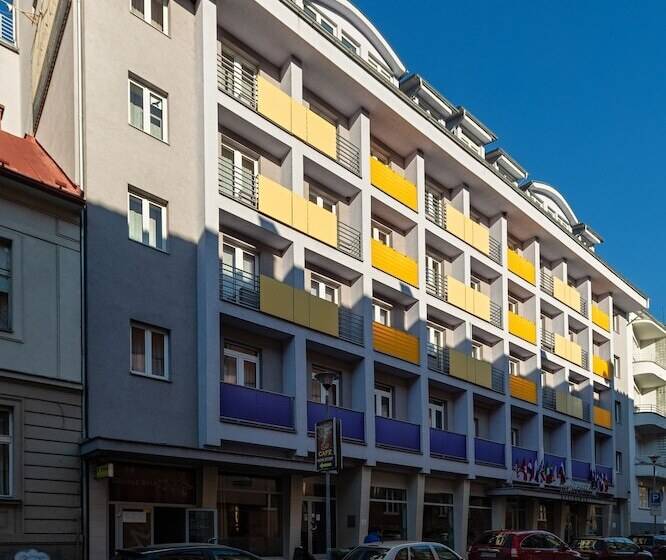 Urpin City Residence