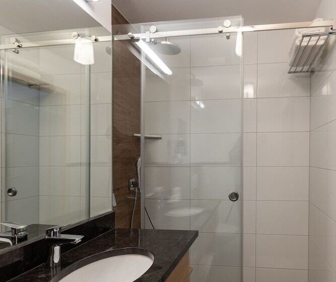 Urpin City Residence