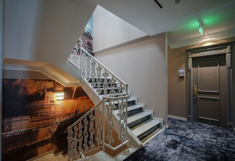 W Regal Boutique Hotel&spa