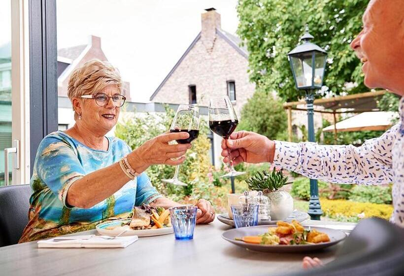 בית מלון כפרי De Maasparel Nextdoor Maassuites