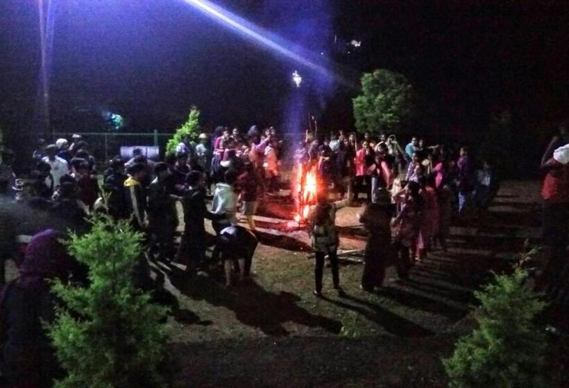 בית מלון כפרי Masco Hill Resort