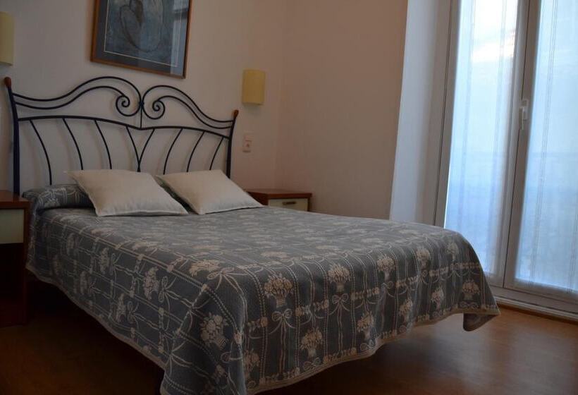 بنسيون San Juan Guesthouse