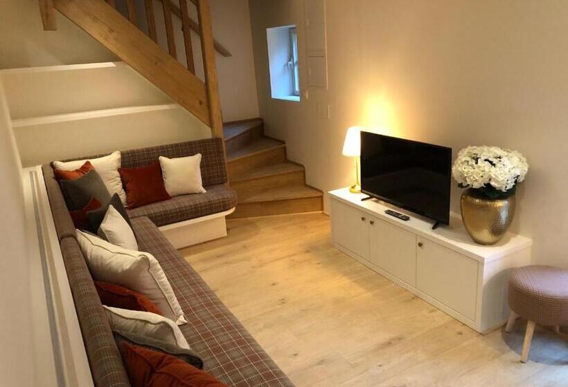 Bed and Breakfast La Ferme De Planchevienne