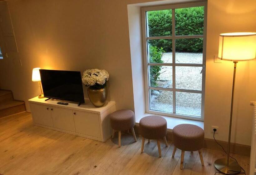 Bed and Breakfast La Ferme De Planchevienne