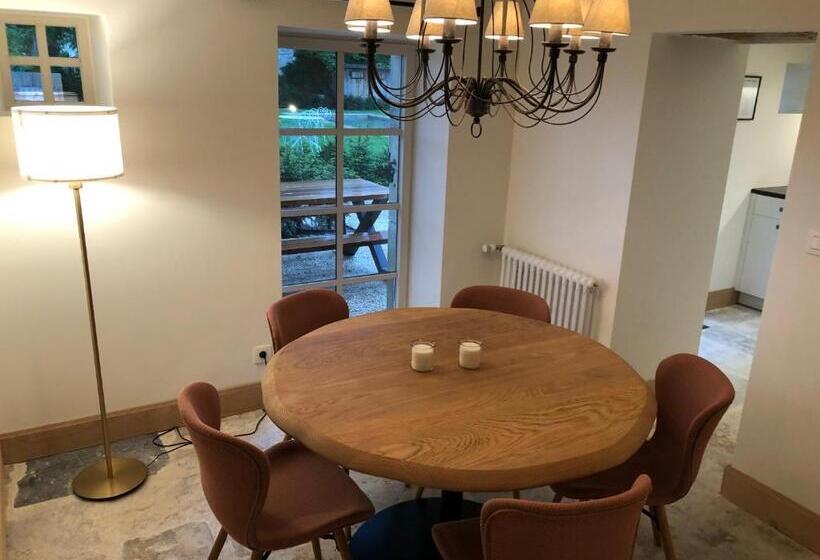 Bed and Breakfast La Ferme De Planchevienne