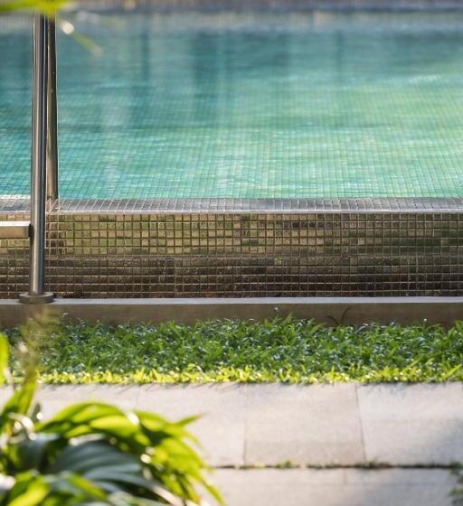 호텔 Shintana Saya La Maison