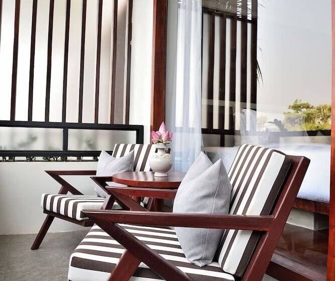 호텔 Shintana Saya La Maison