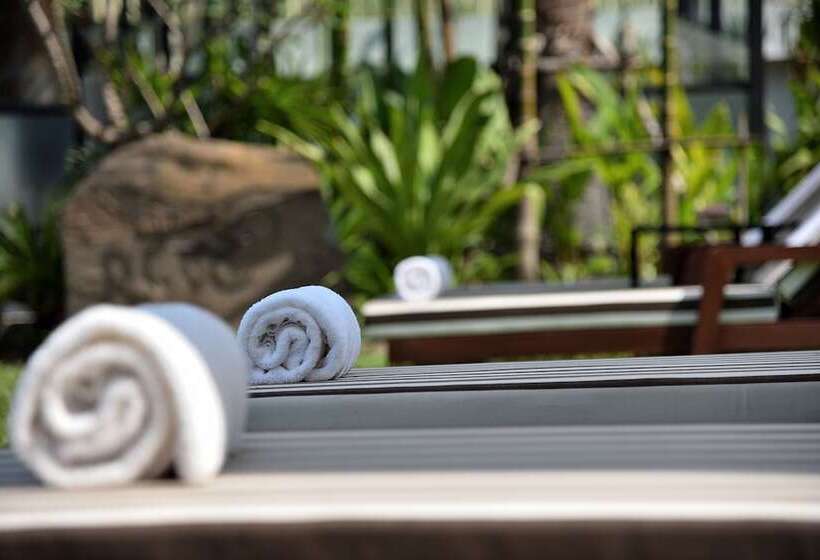 호텔 Shintana Saya La Maison