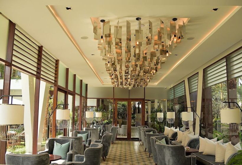 호텔 Shintana Saya La Maison