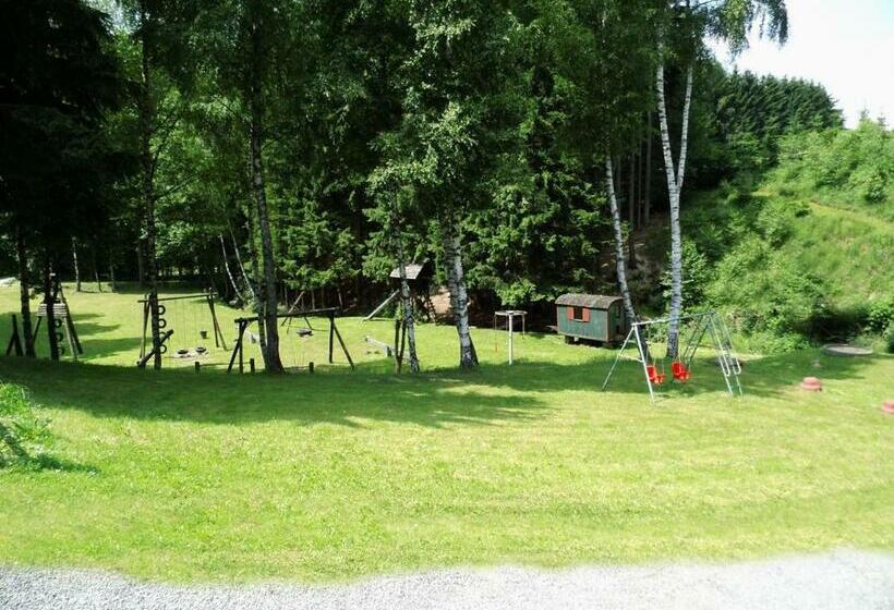 リゾートホテル Typ Dachsbau