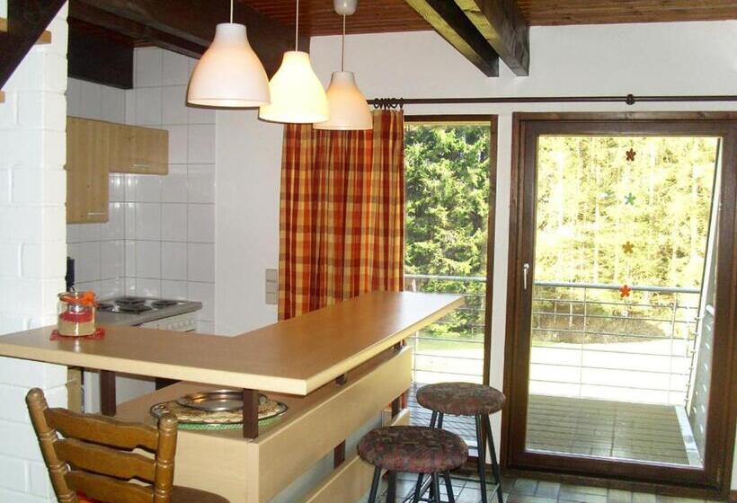 リゾートホテル Typ Dachsbau