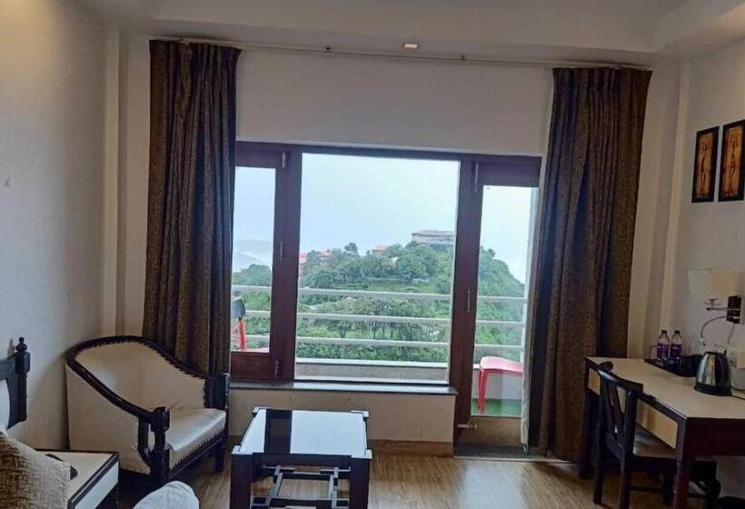 ホテル Shivalik Hills Mussoorie