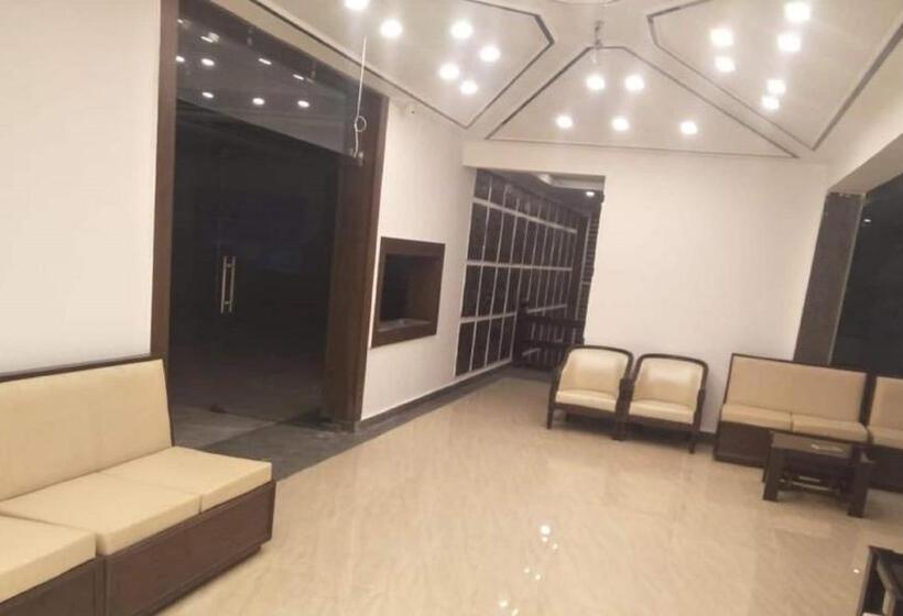 ホテル Shivalik Hills Mussoorie