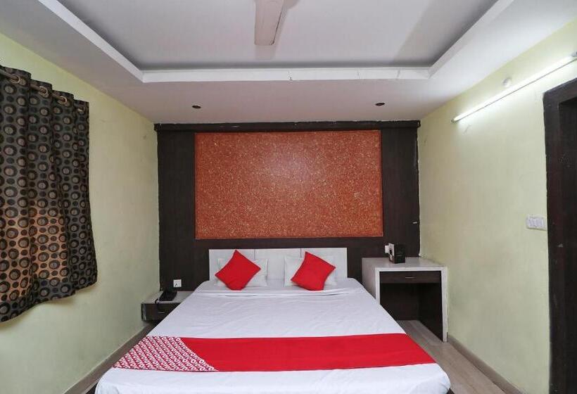 فندق Vaccinated Staff- Oyo 45540 Prakash Inn