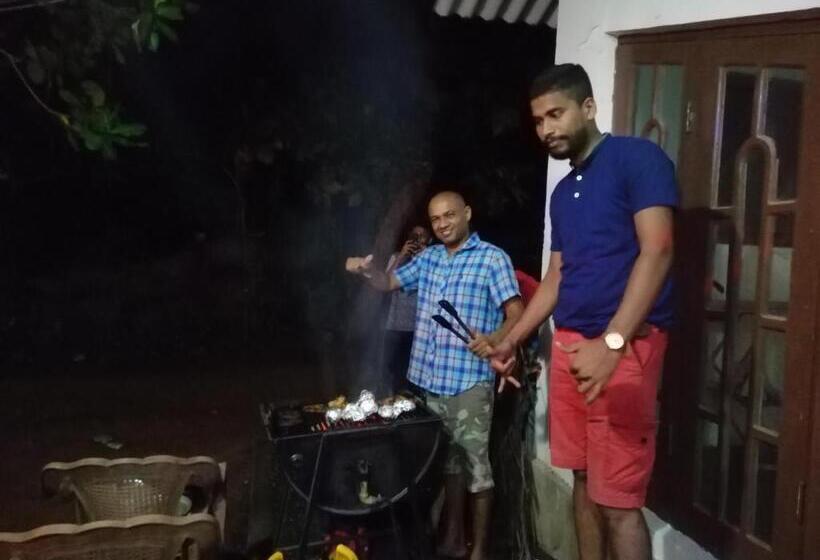 Dambulla City Hostel
