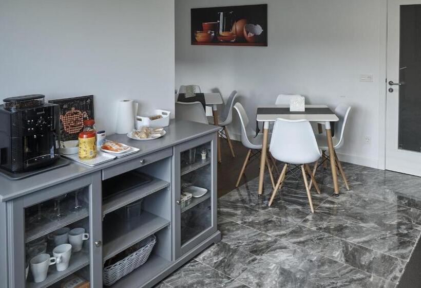 膳宿费 Xabarin Rooms