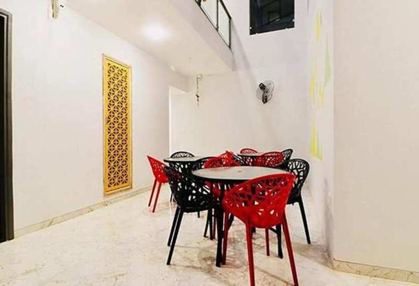 Fabhotel Gazelle Inn I