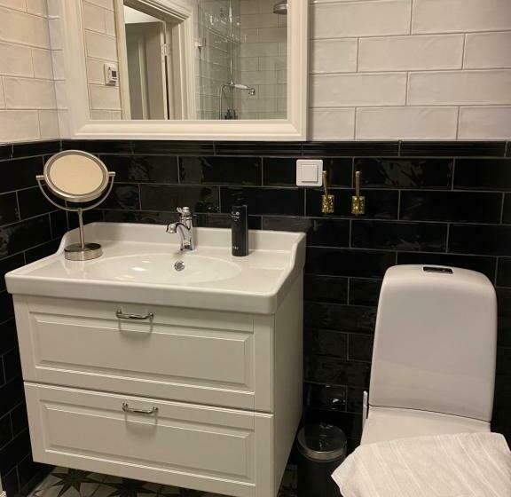 فندق Smålandsgården