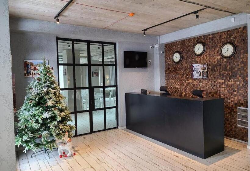 هتل Genesis Bakuriani