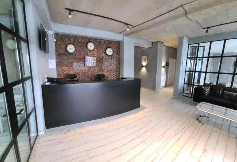 هتل Genesis Bakuriani