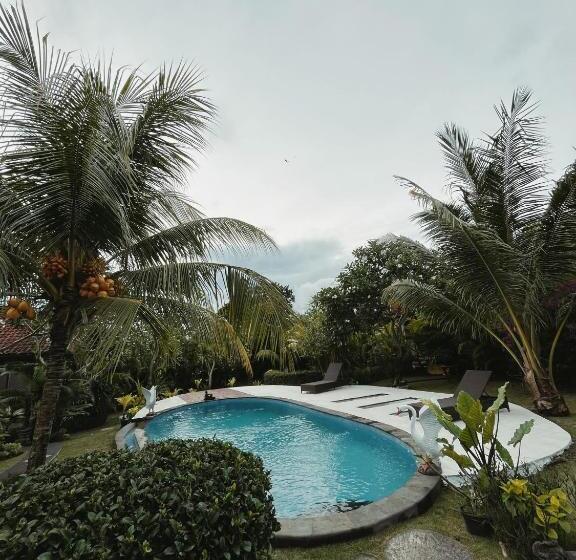 膳宿费 Adi S Bungalow