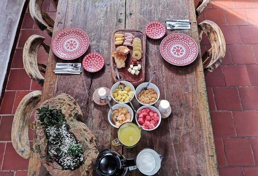 פנסיון Mija Restaurante Y Hospedaje