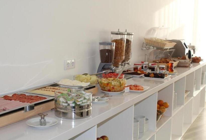 住宿加早餐  Villa Alcaide