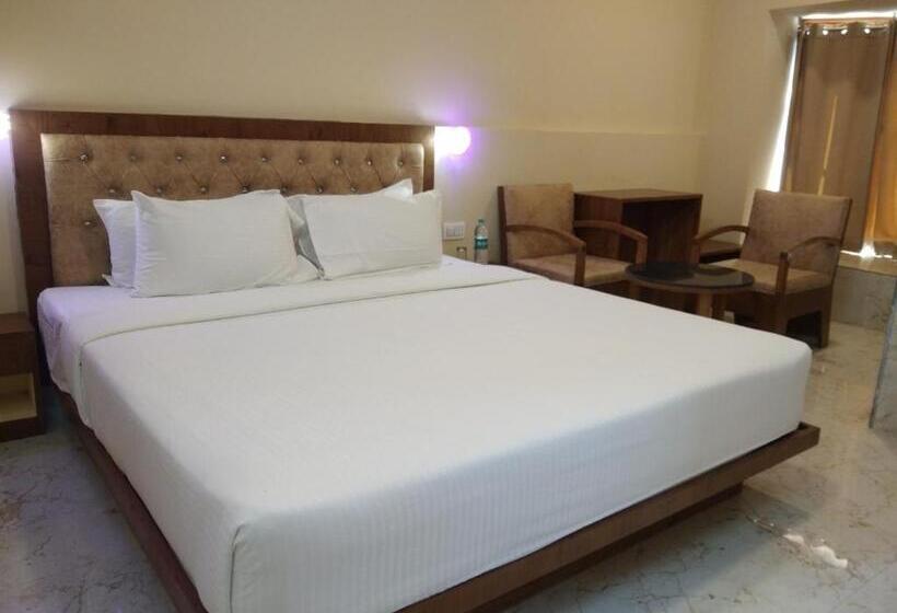 Отель Hassan Valley Retreat