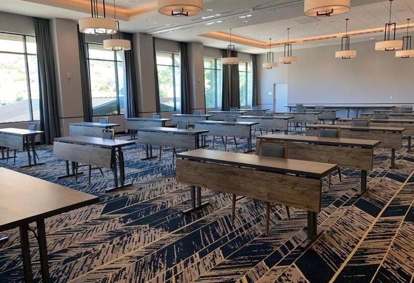 酒店 Courtyard By Marriott Thousand Oaks Agoura Hills