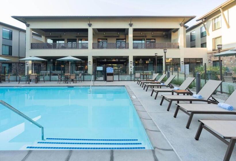 בית מלון כפרי Courtyard By Marriott Thousand Oaks Agoura Hills