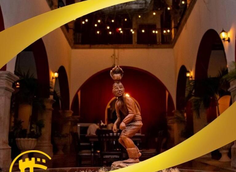 Отель Santa Elena