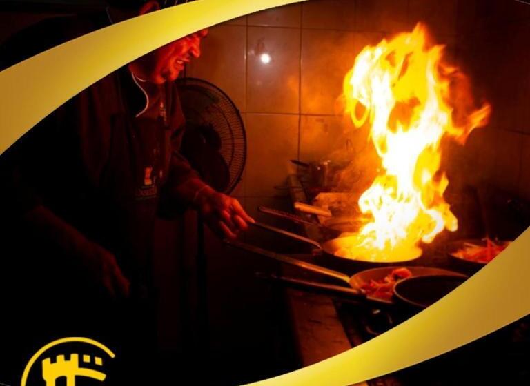 Отель Santa Elena