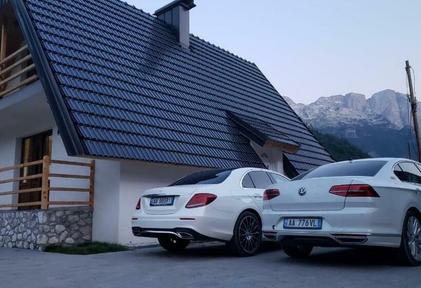 펜션 Bujtinat E Lugines Valbone