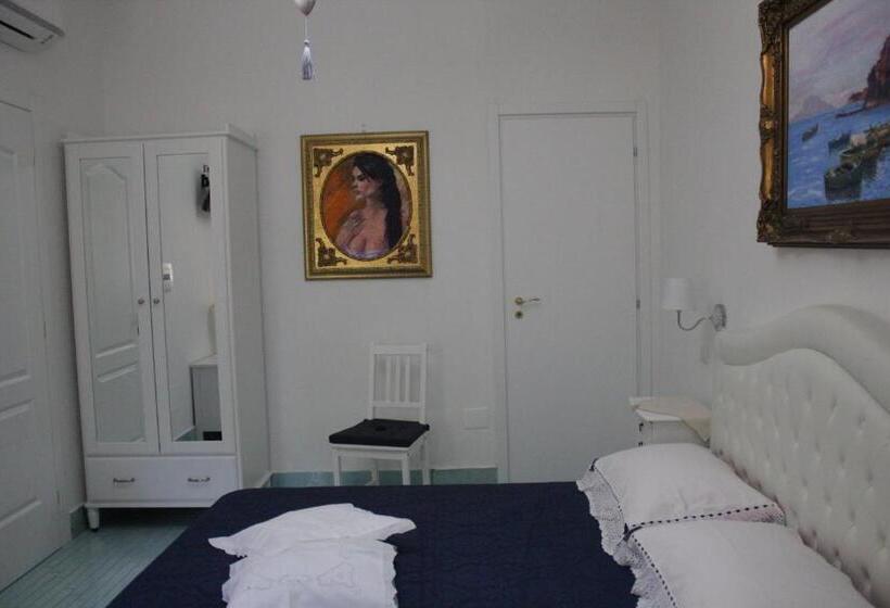 펜션 Il Borgo Di Iaconti