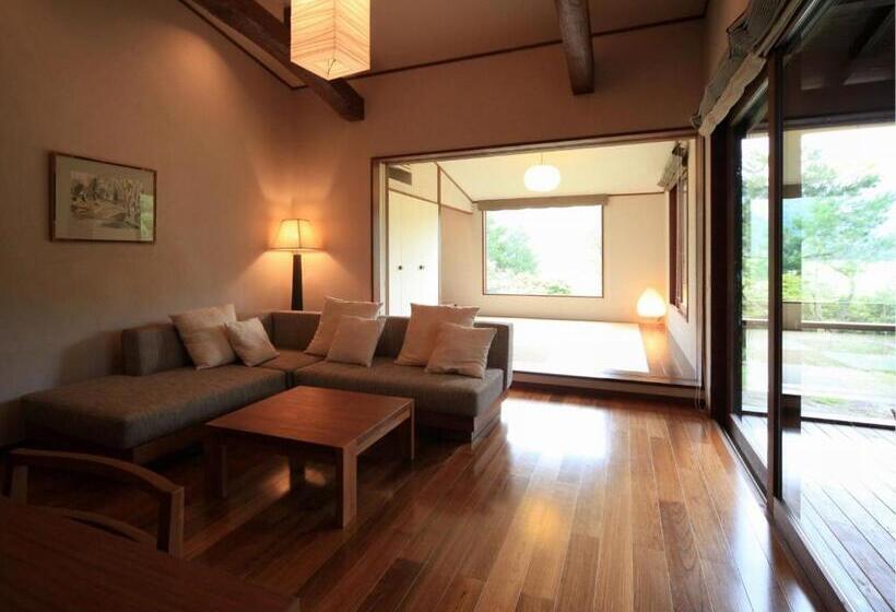 ريوكان Oita Kuoritei