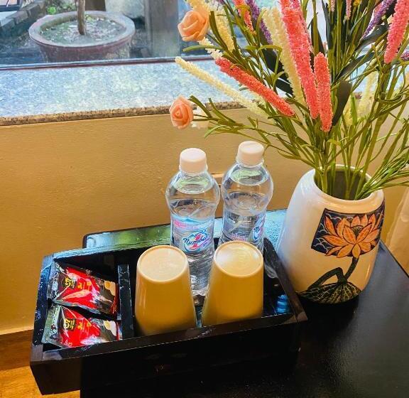 تختخواب و صبحانه Tam Coc Little River Bungalow