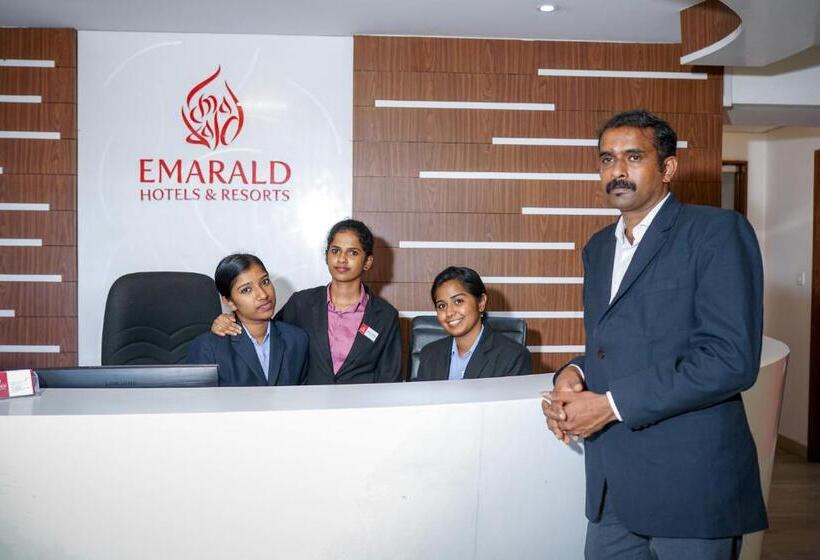 Emarald Hotel Calicut
