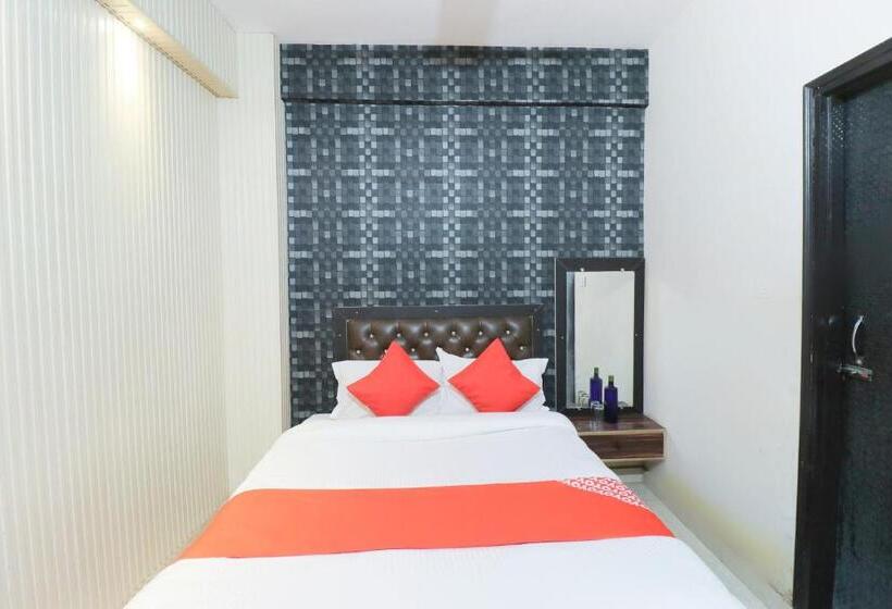 בית מלון כפרי Oyo 39859  Shiv Ganga Inn