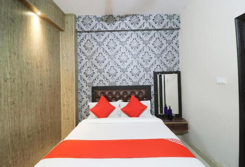 בית מלון כפרי Oyo 39859  Shiv Ganga Inn