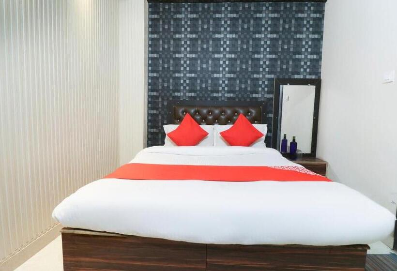 בית מלון כפרי Oyo 39859  Shiv Ganga Inn