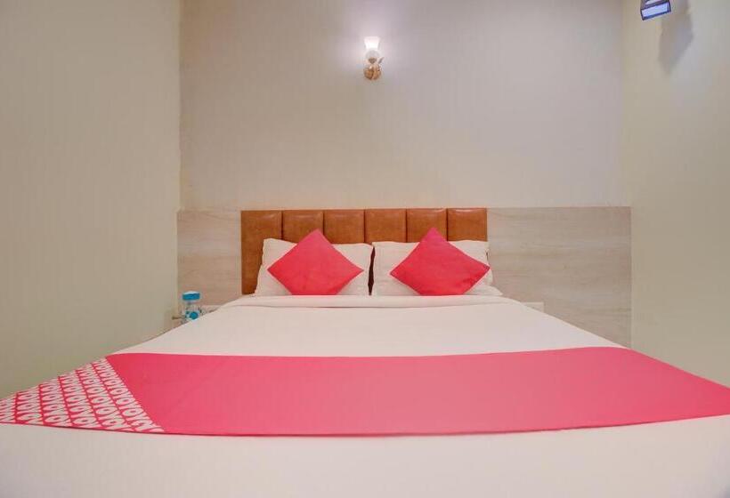 בית מלון כפרי Oyo 39859  Shiv Ganga Inn