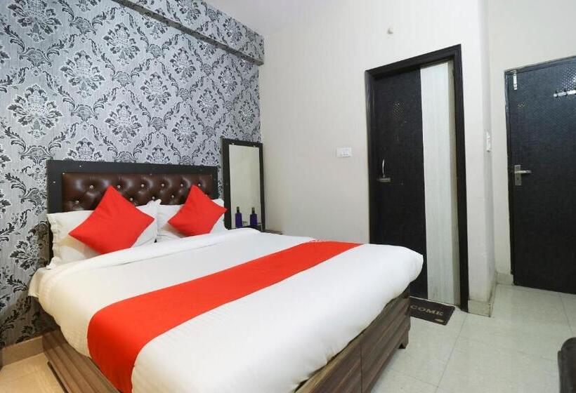 בית מלון כפרי Oyo 39859  Shiv Ganga Inn