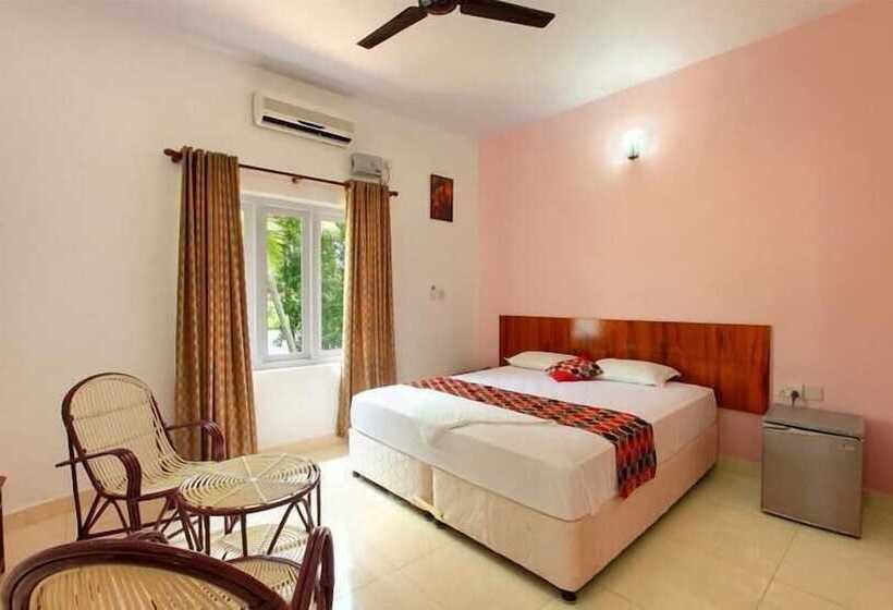 فندق Park International