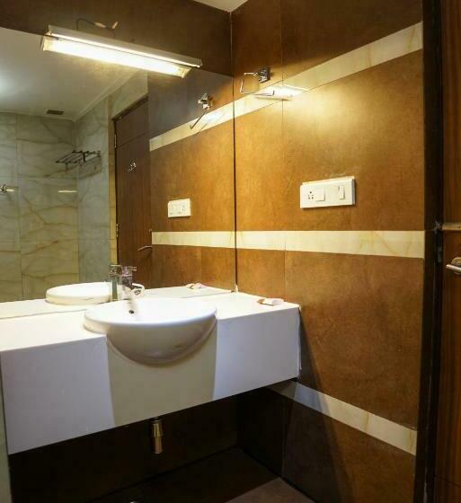 Emarald Hotel Calicut