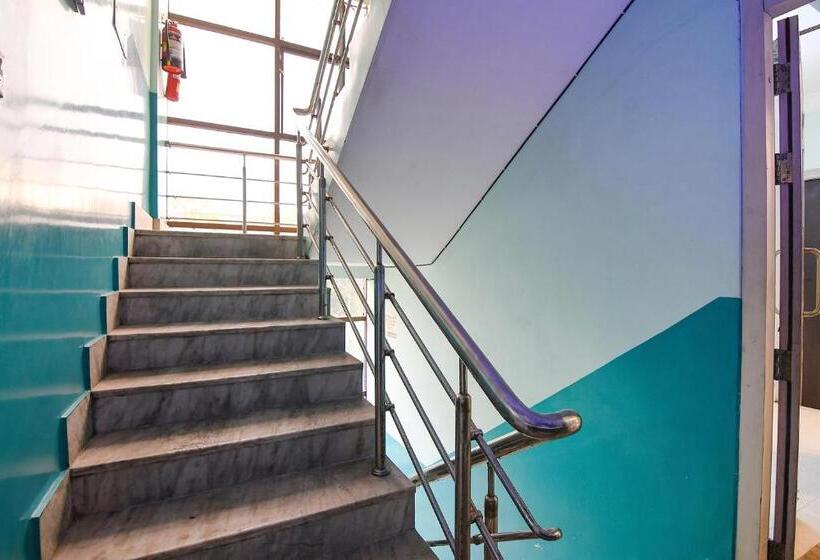 Fabhotel The Coco Inn   Nr Jhadhavpur University