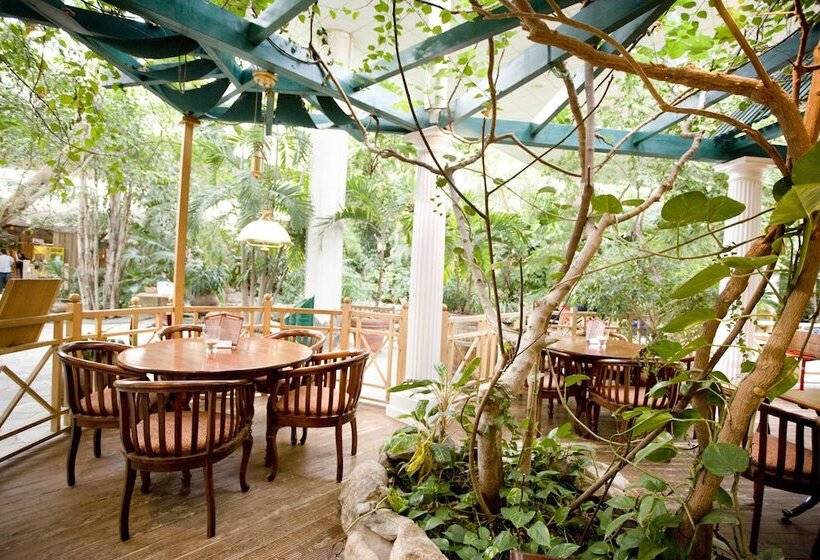 هتل Bispinger Heide By Center Parcs